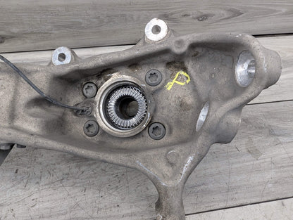OEM BMW F95 G05 G06 G07 G09 X5 Front Right Passenger Hub Spindle Knuckle Bearing