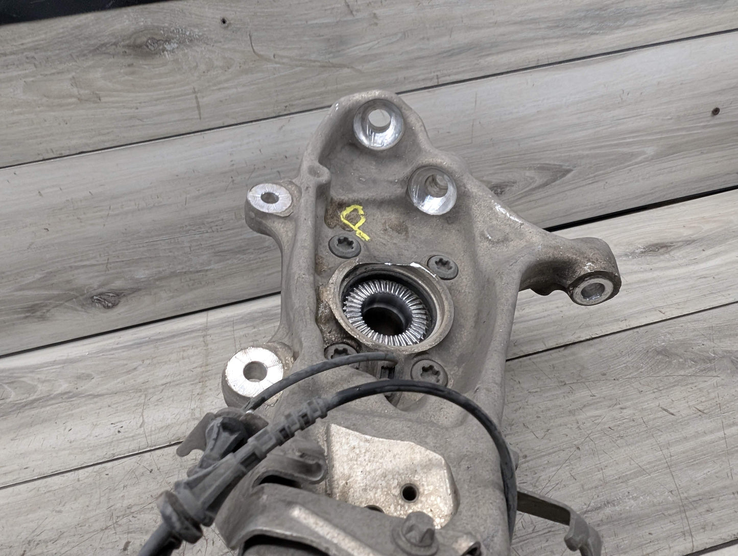 OEM BMW F95 G05 G06 G07 G09 X5 Front Right Passenger Hub Spindle Knuckle Bearing