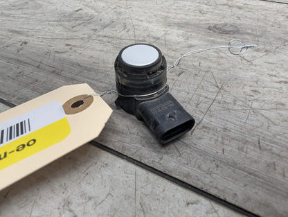 OEM BMW F15 F16 F85 F86 X5 X6 Front Rear Bumper Parking PDC Sensor White