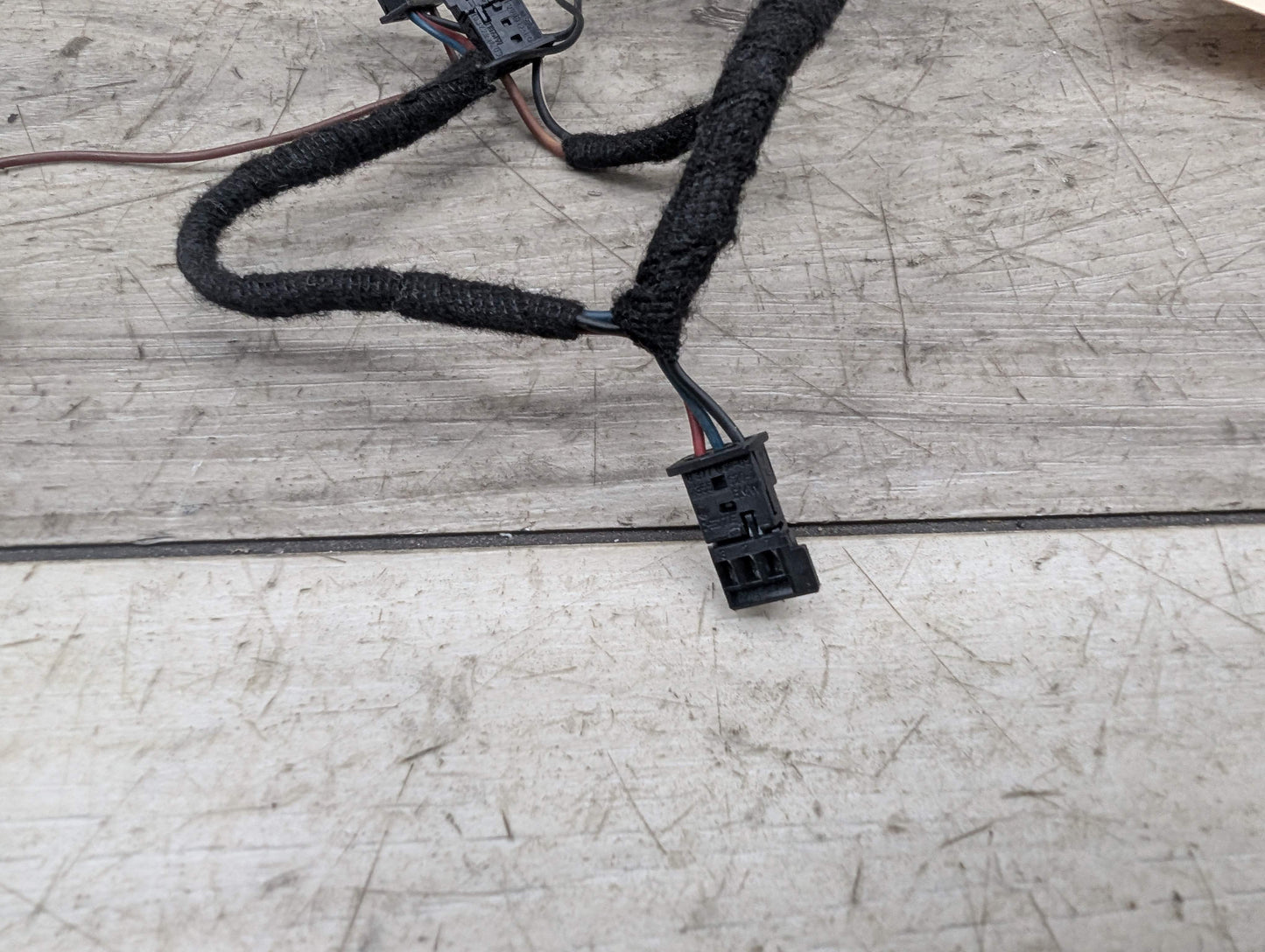 11-17 OEM BMW F02 F10 F15 F22 F30 F32 F36 Steering Wheel Control Wiring Module