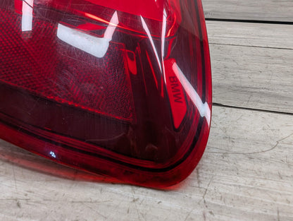 14-18 BMW OEM F15 F85 X5 X5M Rear Right Passenger Side Outer Stop Tail Light