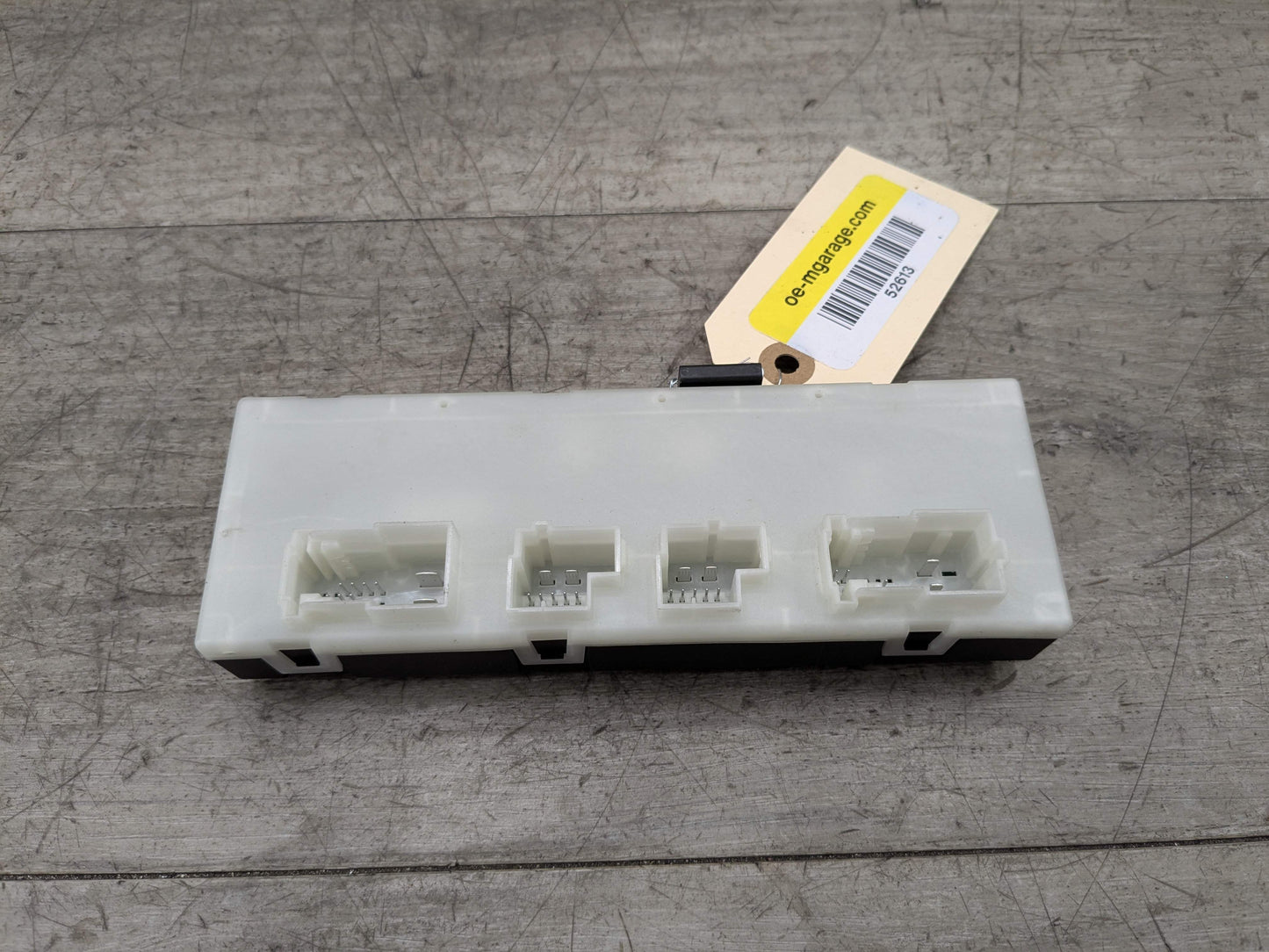 OEM BMW G05 G07 X5 X7 Trunk Tailgate Decklid Function Control Module