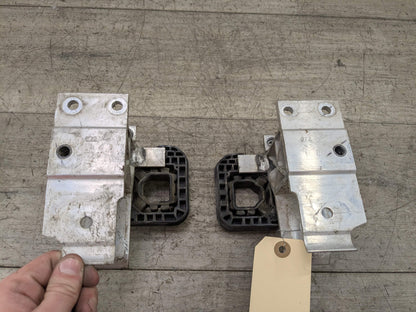 OEM BMW F95 F96 G05 G06 G07 G09 X5 X7 Left Right Bumper Impact Mount Bracket SET