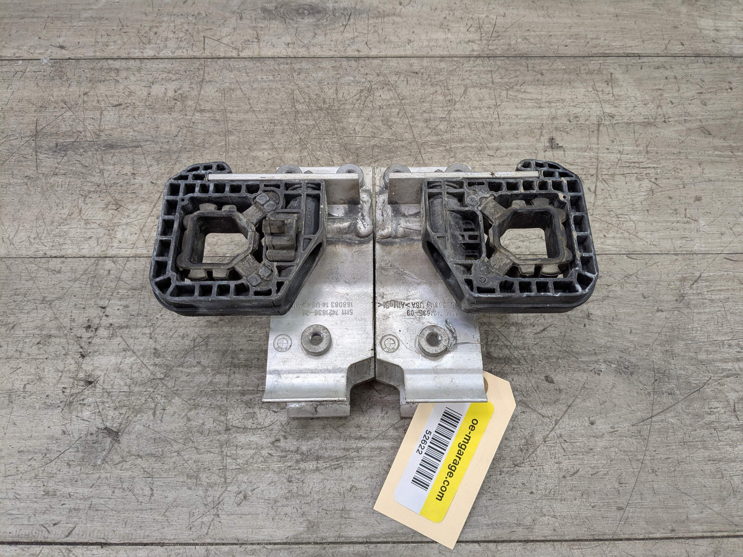 OEM BMW F95 F96 G05 G06 G07 G09 X5 X7 Left Right Bumper Impact Mount Bracket SET