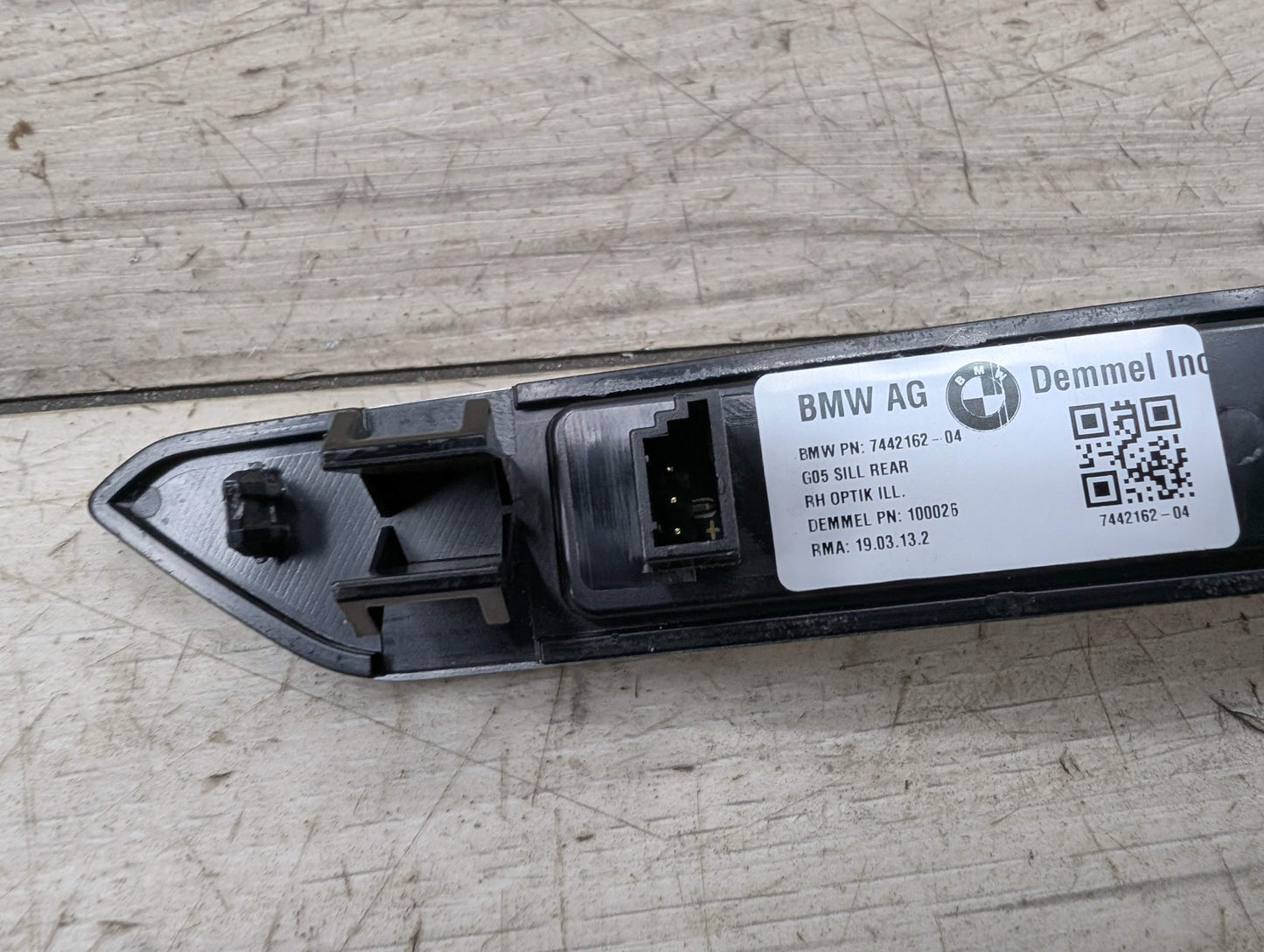 OEM BMW G05 G06 G07 X5 X7 Rear Right Passenger Door Sill Entrance Scuff Plate