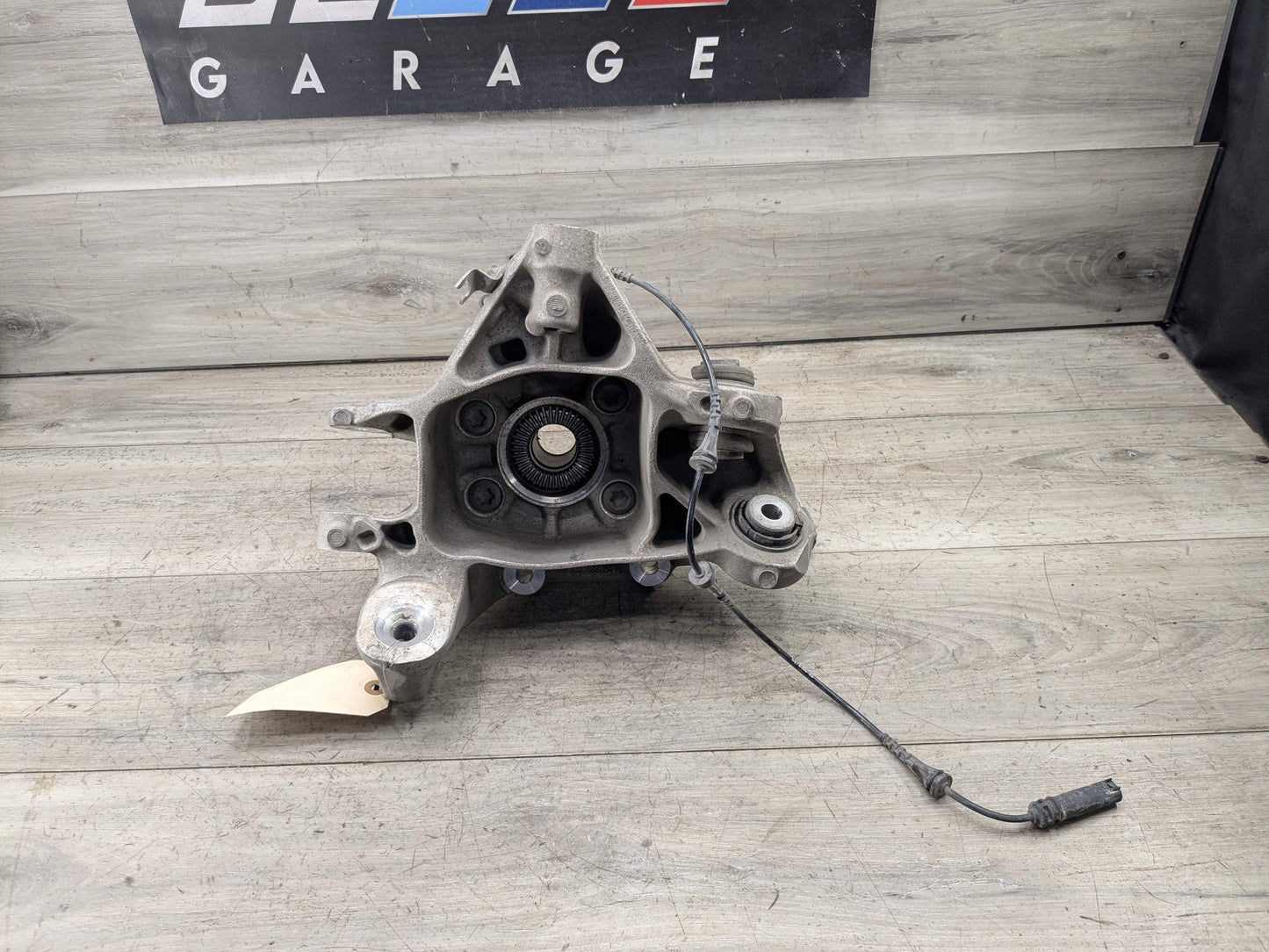 OEM BMW G05 G06 G07 X5 X6 X7 Rear Right Passenger Hub Spindle Knuckle Bearing