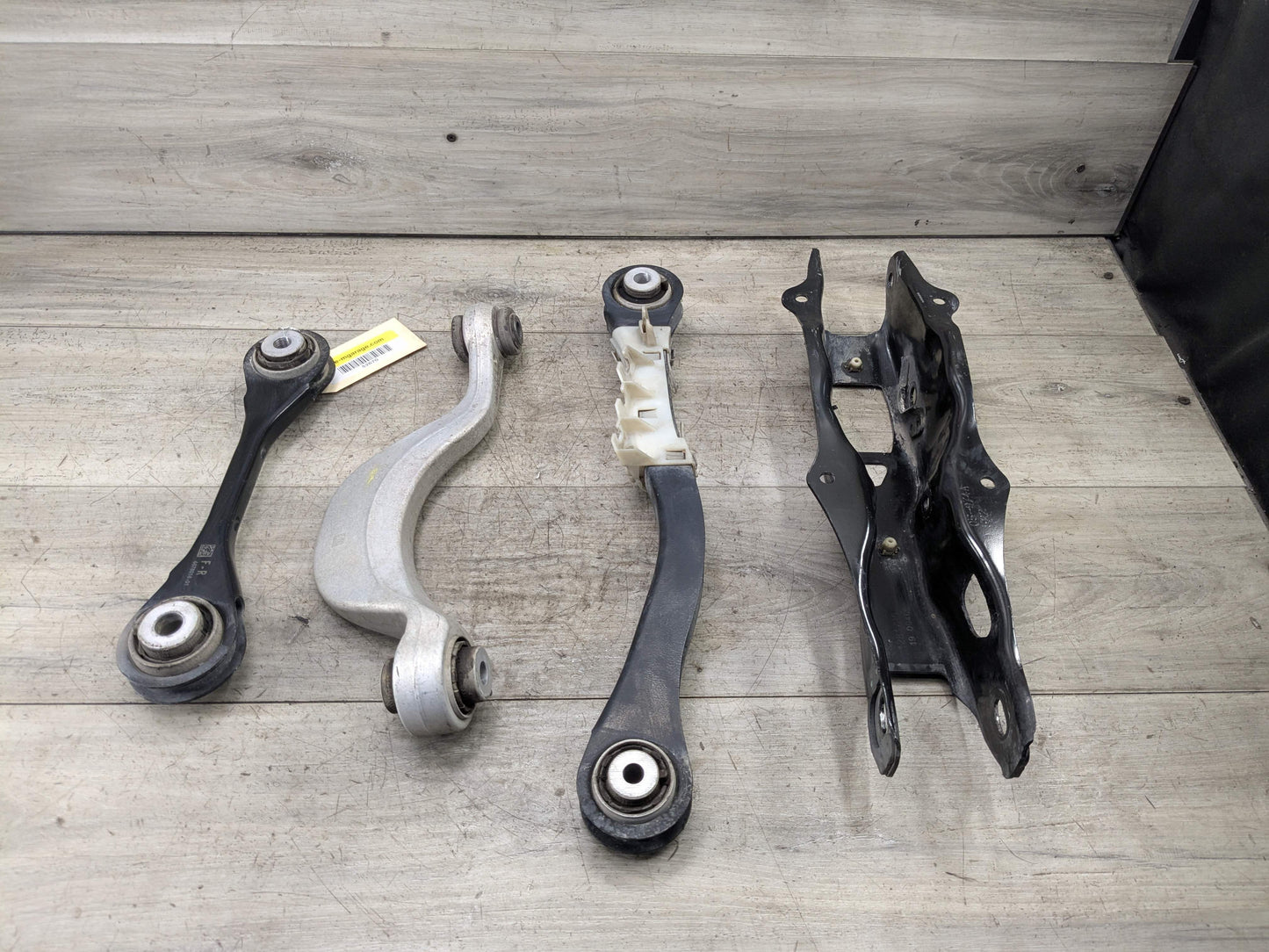 OEM BMW G05 G06 G07 X5 Rear Right Passenger Upper Lower Control Arm Wishbone SET