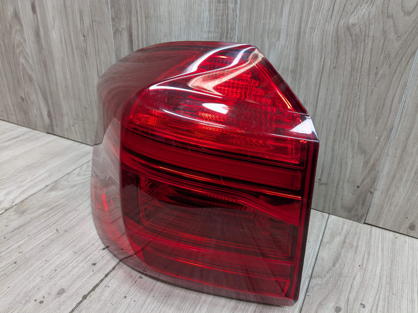 18-21 OEM BMW G01 X3 30 M40 Rear Left Driver Side Outer Tail Light