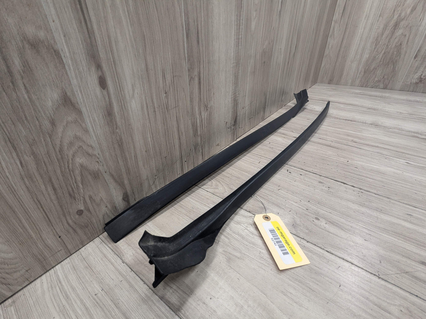 OEM BMW G01 F97 X3 X3M Front Left Right Side Windshield Pillar Drip Molding PAIR