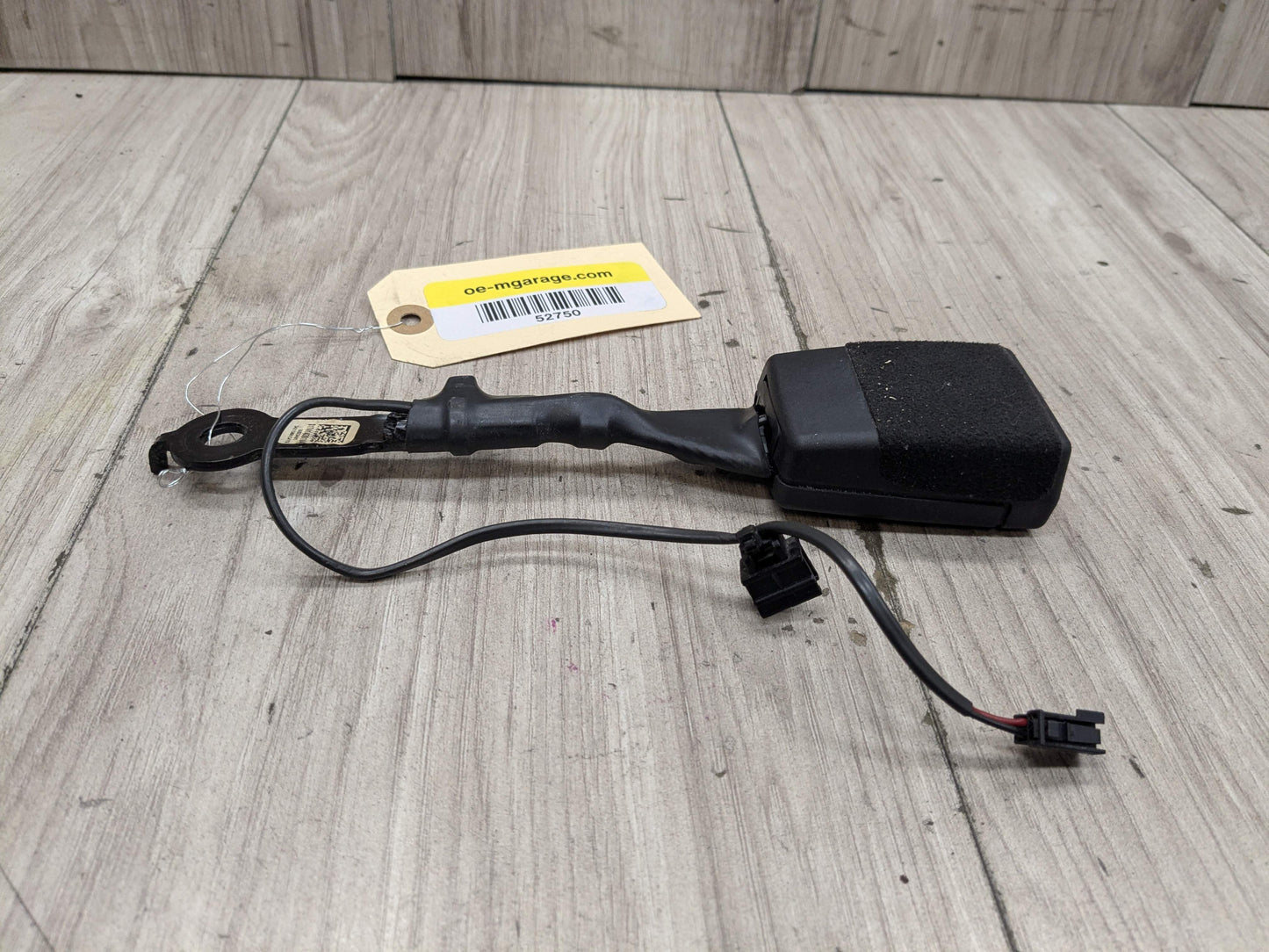 OEM BMW F93 F97 G01 G02 G16 G20 G80 M3 330 M340 Front Left Right Seatbelt Buckle