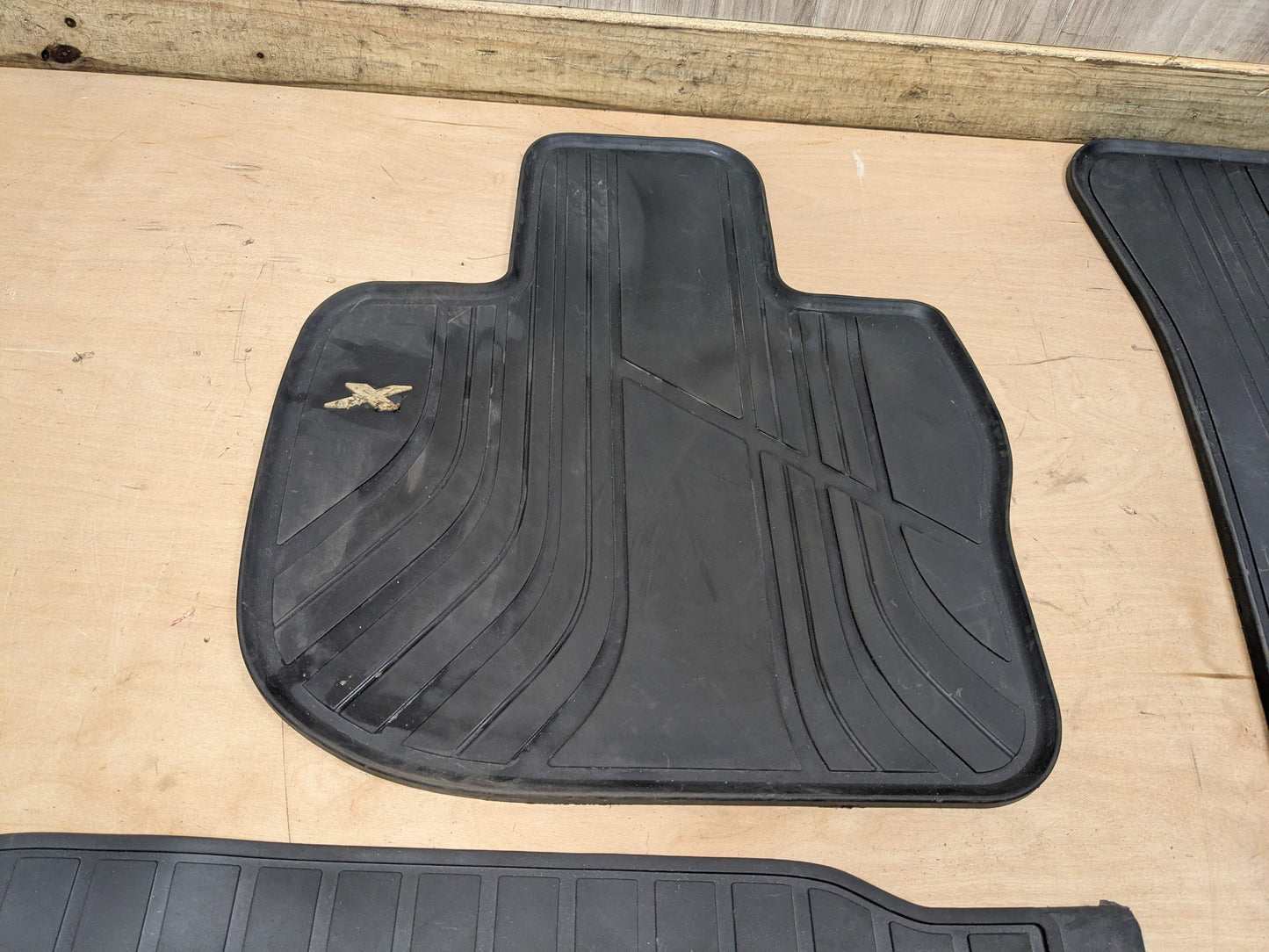 OEM BMW F97 G01 X3 X3M Front Rear All Weather Rubber Floor Mats Black SET