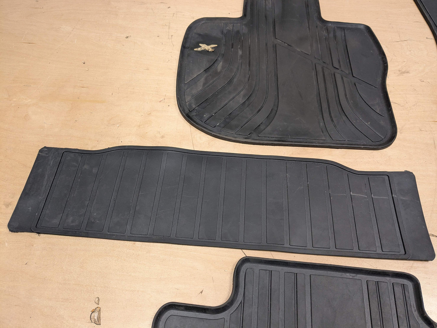 OEM BMW F97 G01 X3 X3M Front Rear All Weather Rubber Floor Mats Black SET
