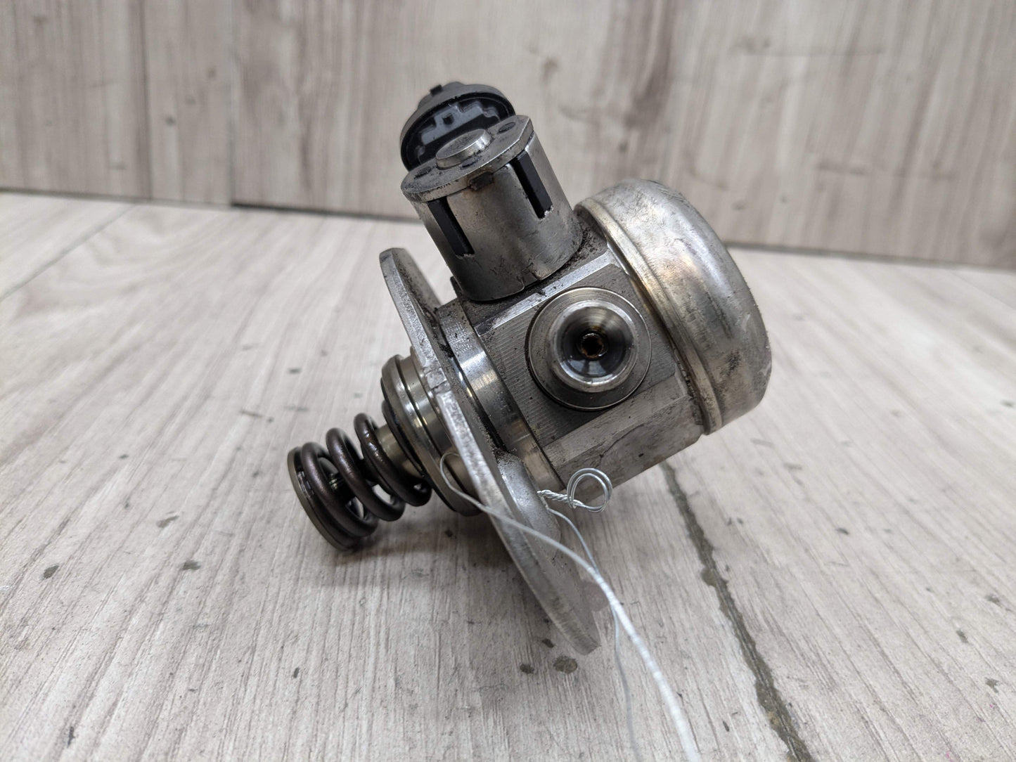 OEM BMW G01 G12 G30 F22 F30 F32 F36 Engine B46 B58 HPFP High Pressure Fuel Pump
