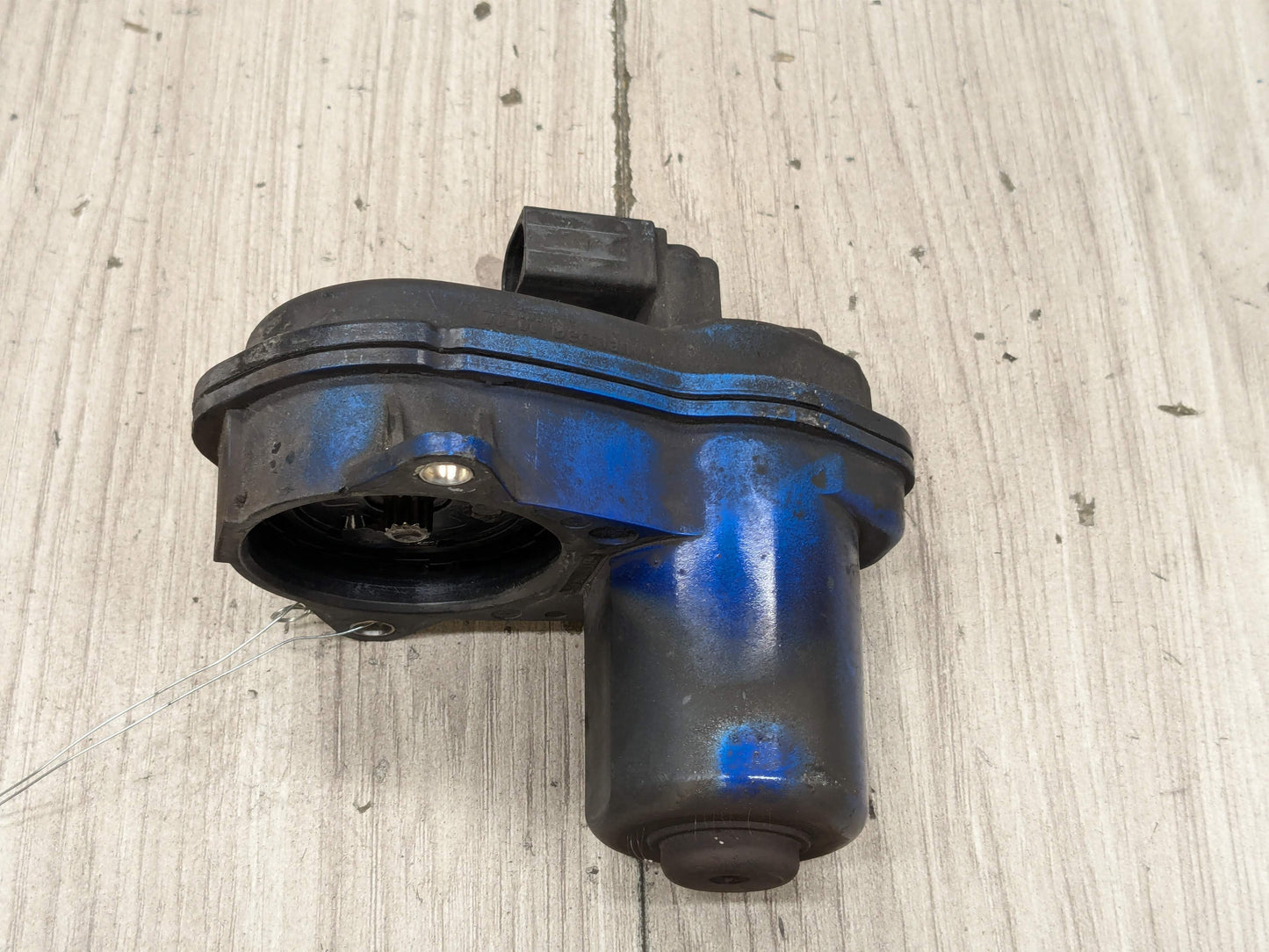18-21 OEM BMW G01 G02 X3 X4 Rear Parking Brake Actuator Motor