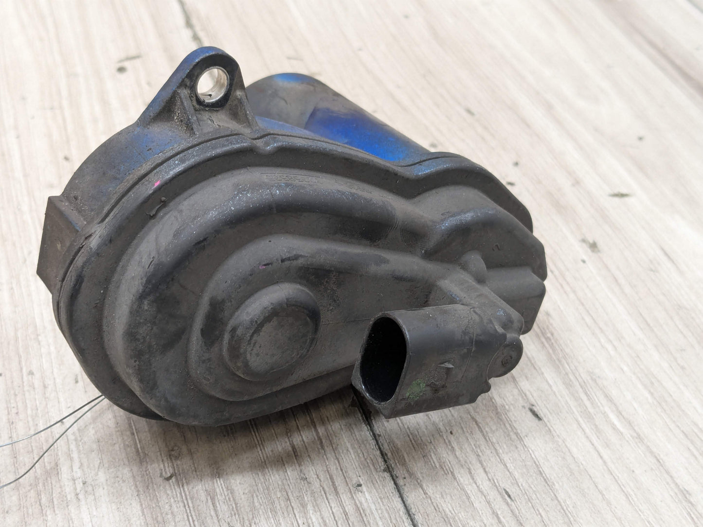 18-21 OEM BMW G01 G02 X3 X4 Rear Parking Brake Actuator Motor