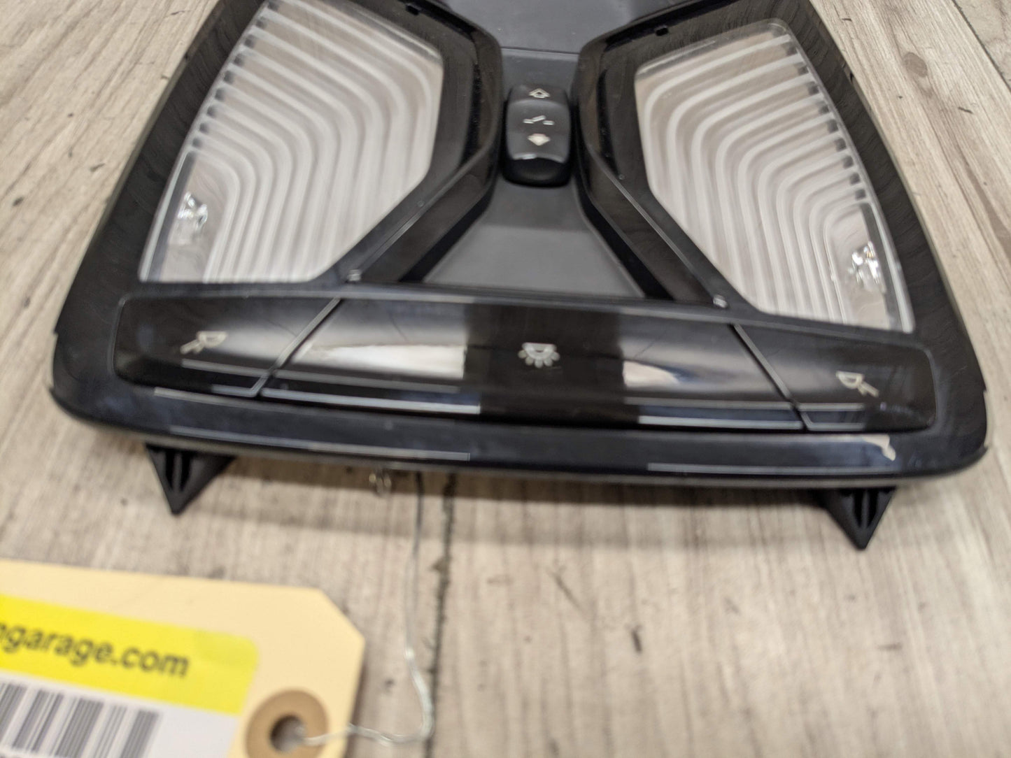 OEM BMW G01 G02 G05 G30 X3 X4 X5 Headliner Roof Console Dome Light SOS Switch