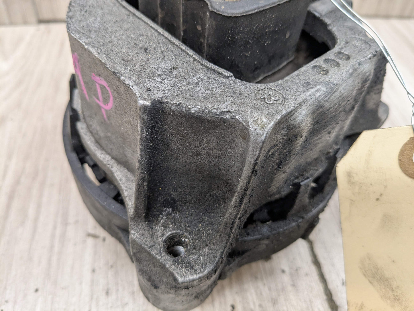 18-21 OEM BMW G01 Engine B46 Right Passenger Motor Mount