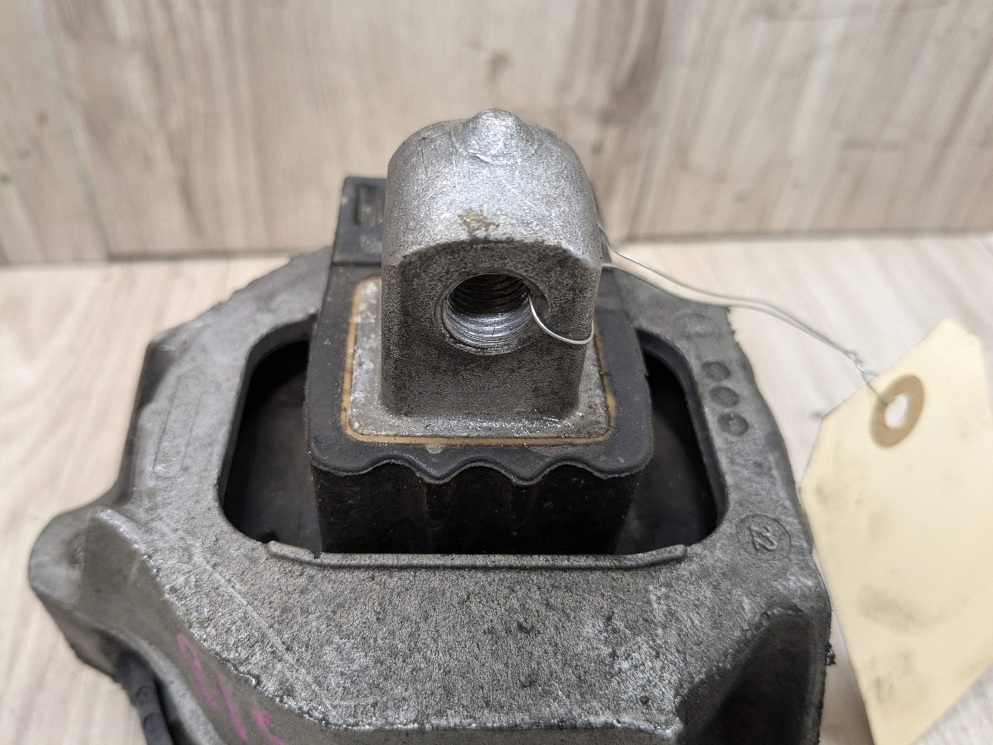 18-21 OEM BMW G01 Engine B46 Right Passenger Motor Mount