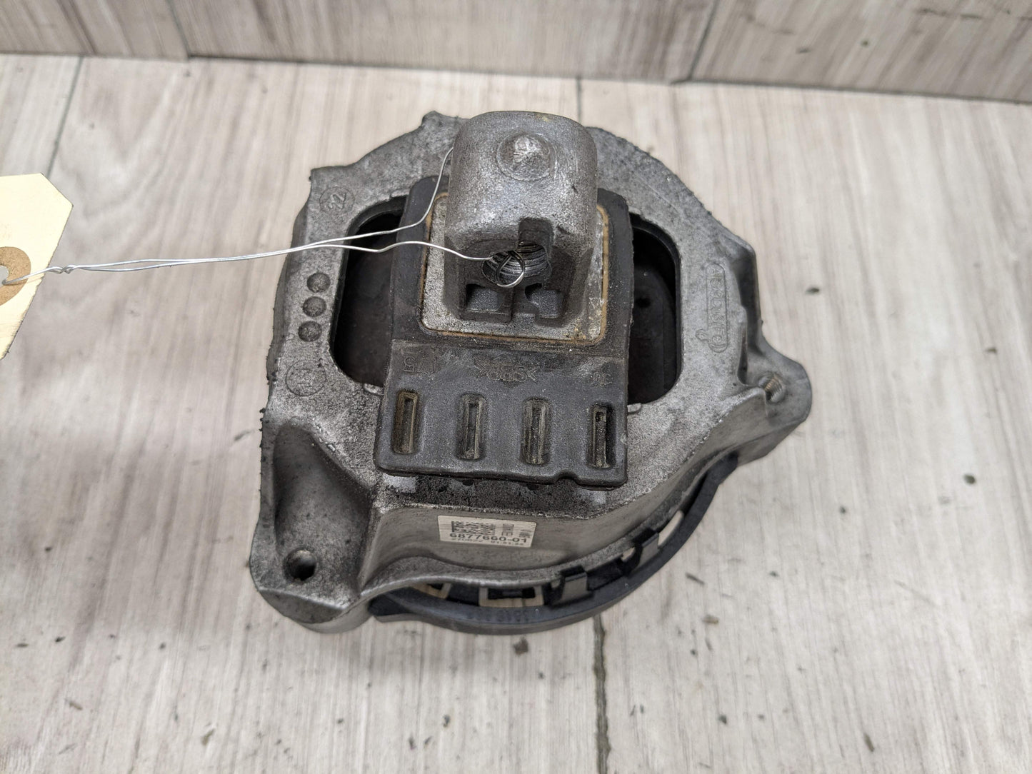 18-21 OEM BMW G01 Engine B46 Right Passenger Motor Mount