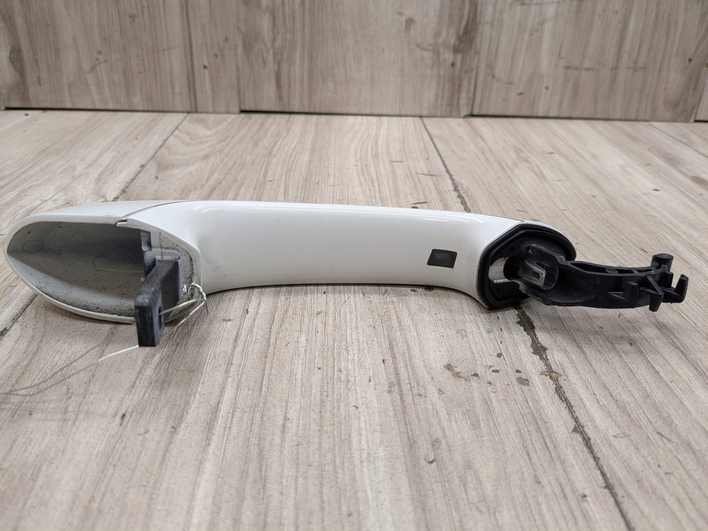 18-21 OEM BMW G01 G02 X3 COMFORT ACCESS Rear Left Driver Door Handle White