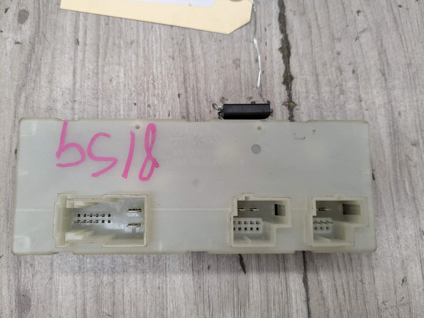 PRE-LCI OEM BMW F90 G01 G12* G20 G30 M5 M8 Trunk Tailgate Decklid Control Module