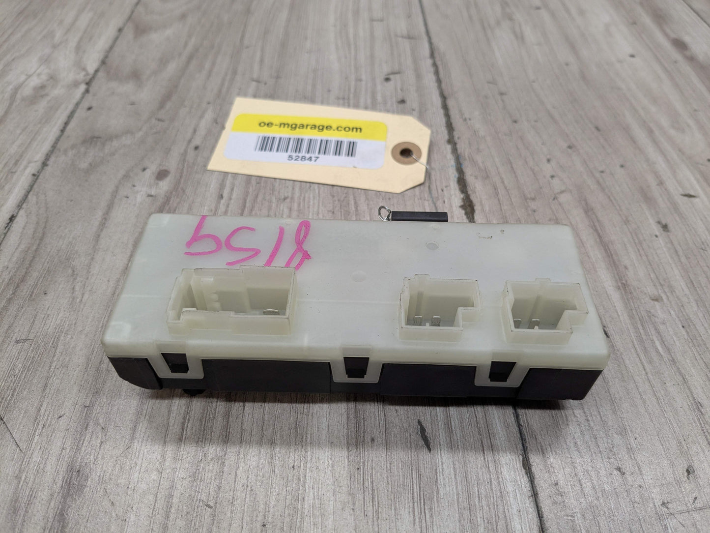 PRE-LCI OEM BMW F90 G01 G12* G20 G30 M5 M8 Trunk Tailgate Decklid Control Module