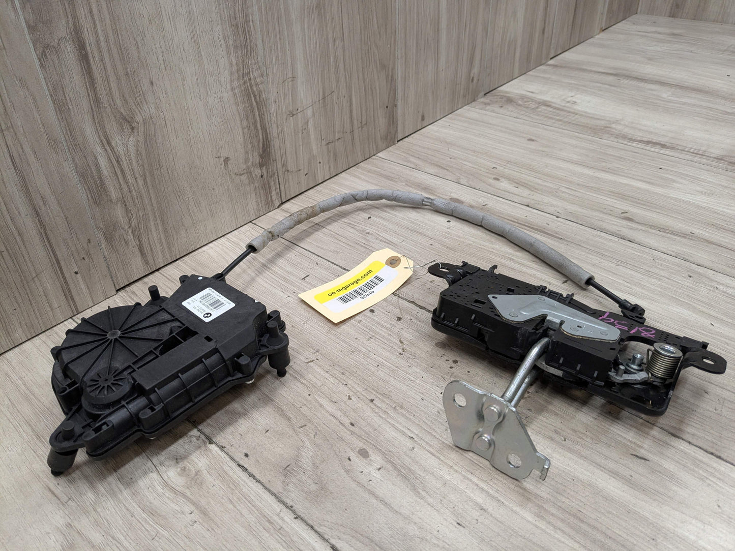 OEM BMW F90 F97 G01 G12 G22 G30 X3 M5 Trunk Lid Actuator Latch Lock System SET