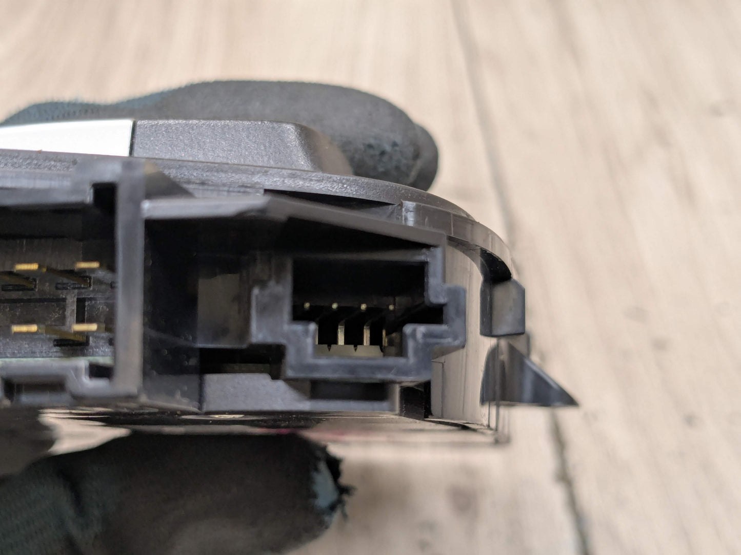 19-24 OEM BMW G01 G20 G22 G26 G42 G80 Front Right Passenger Seat Adjust Switch