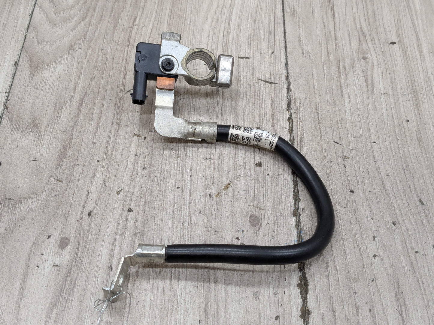 OEM BMW G01 G12 G30 530 540 M550 X3 Negative Battery Cable Terminal IBS Sensor