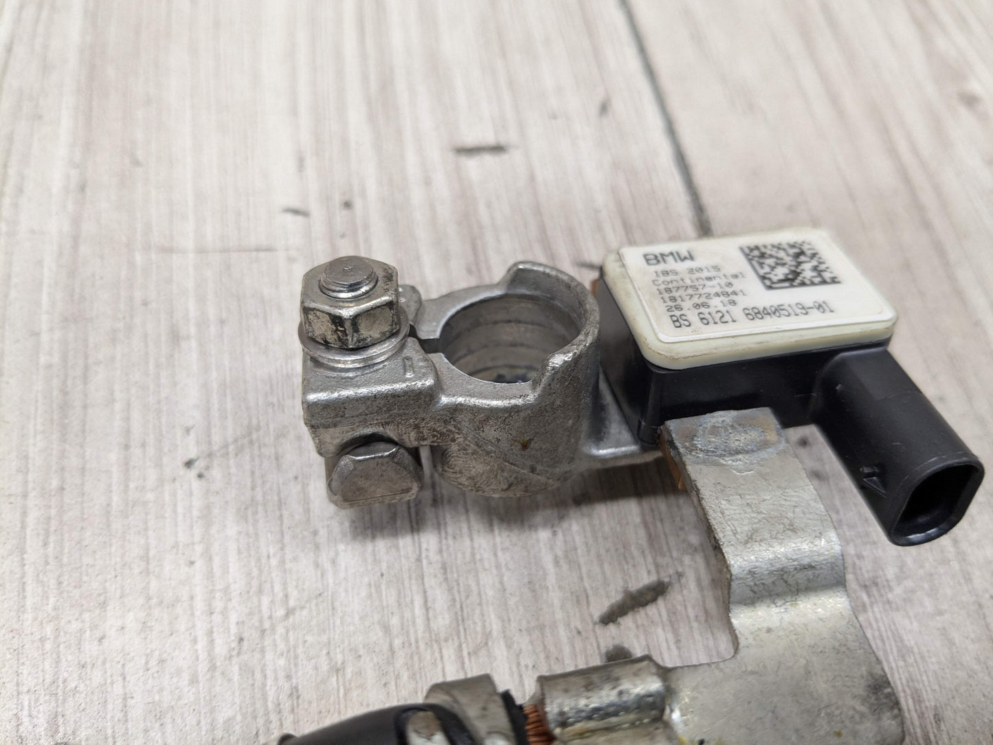 OEM BMW G01 G12 G30 530 540 M550 X3 Negative Battery Cable Terminal IBS Sensor