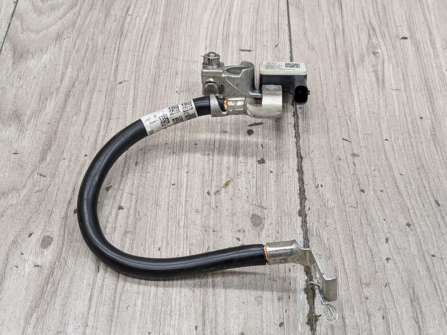 OEM BMW G01 G12 G30 530 540 M550 X3 Negative Battery Cable Terminal IBS Sensor