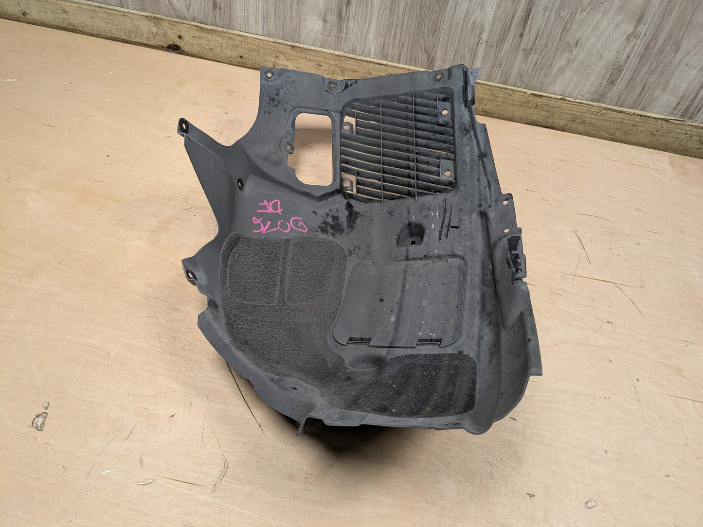 16-19 OEM BMW G11 G12 740 750 Front Left Driver Fender Liner Wheel Splash Shield