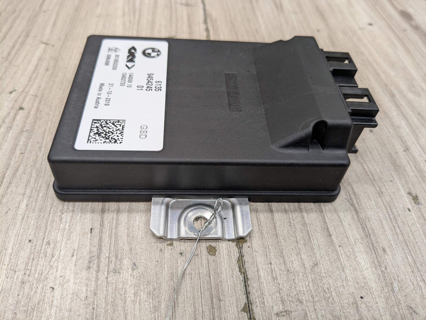 OEM BMW F90 F93 F97 G01 G05 G07 G16 G20 G30 Rear Differential Lock Control Unit