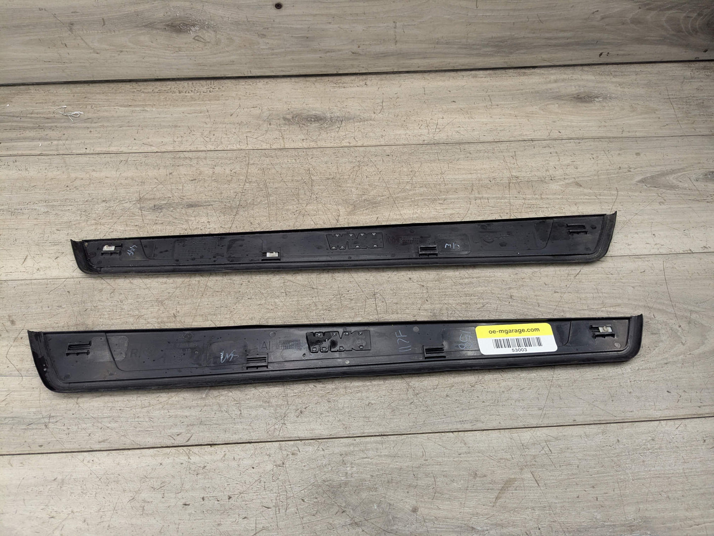 *OEM BMW Right Passenger Door Cover Trim Sill Kick Scuff Plate Trim PAIR