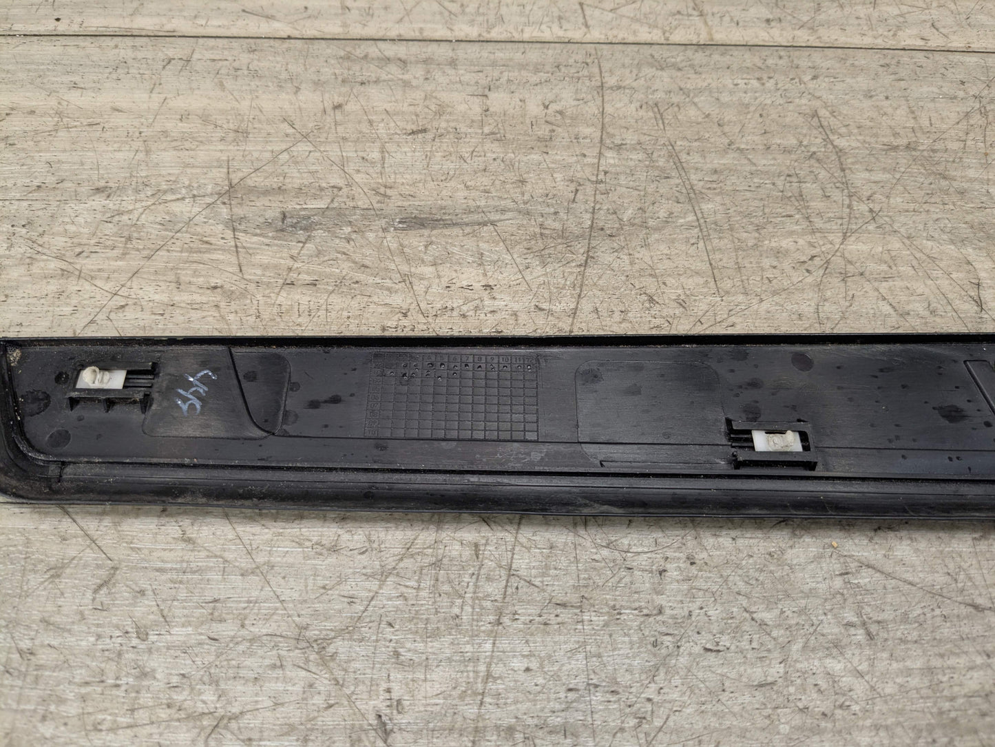 *OEM BMW Right Passenger Door Cover Trim Sill Kick Scuff Plate Trim PAIR