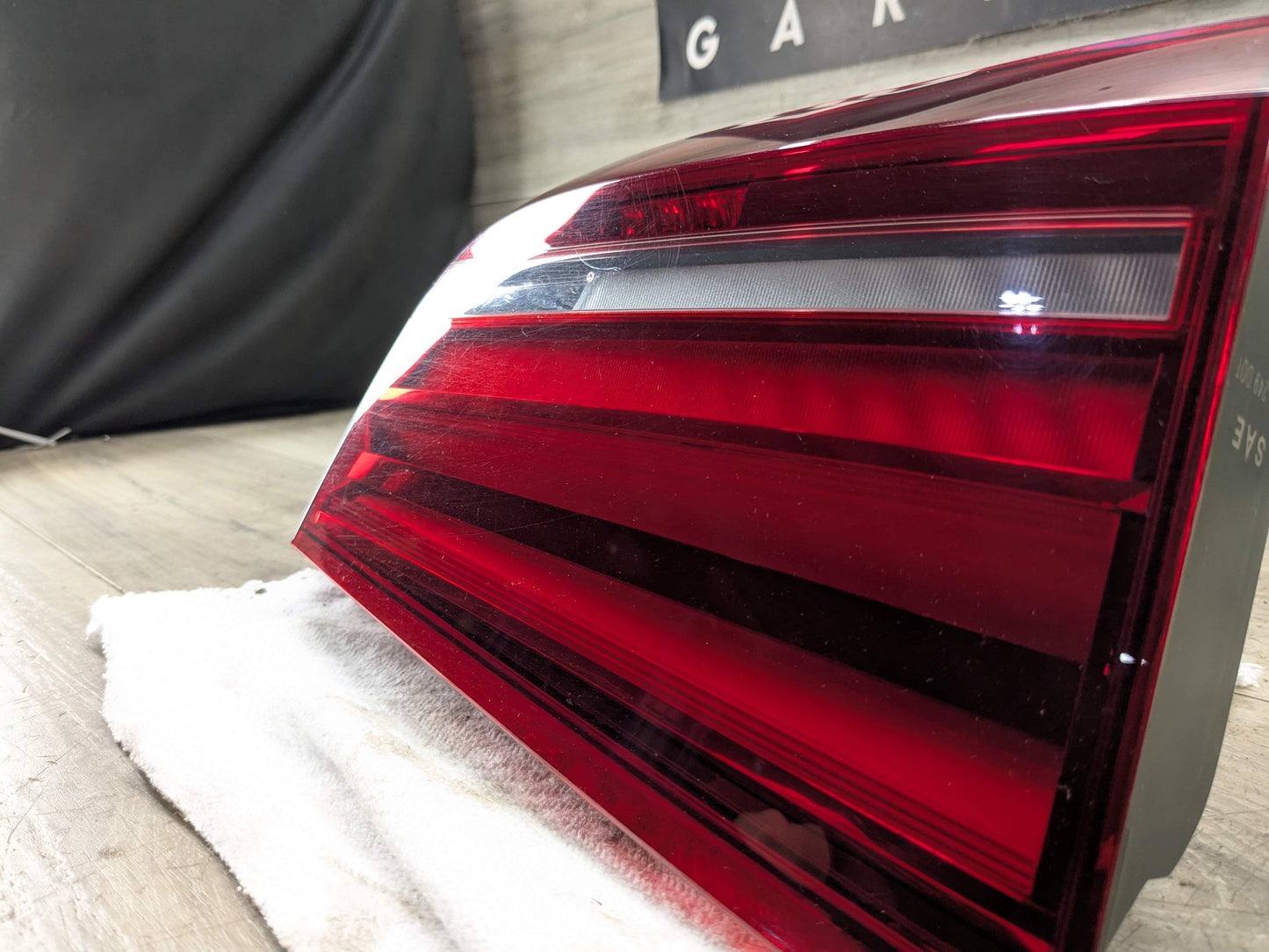 14-18 OEM BMW F15 F85 X5 X5M Rear Left Driver Side Trunk Inner Stop Tail Light