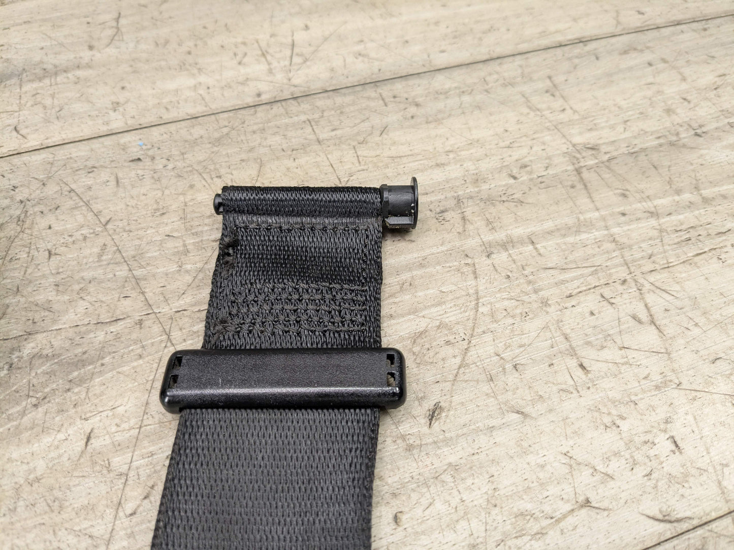 OEM BMW F15 F16 F85 X5 X6 Front Left Driver Seat Belt Seatbelt Retractor Black