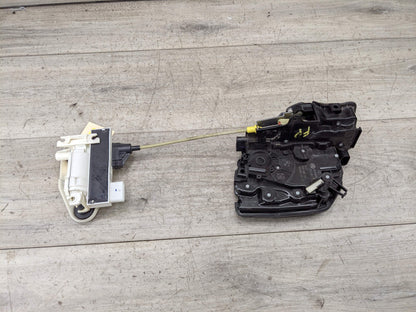 OEM BMW F15 F16 F86 X5 FRONT Right Passenger Door Lock Latch Actuator SOFT CLOSE