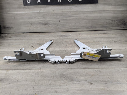 OEM BMW F15 F16 F85 X5 X6 Left Right Hood Hinge Support Bracket Brace SET