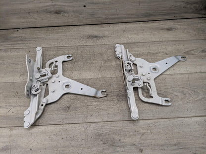 OEM BMW F15 F16 F85 X5 X6 Left Right Hood Hinge Support Bracket Brace SET