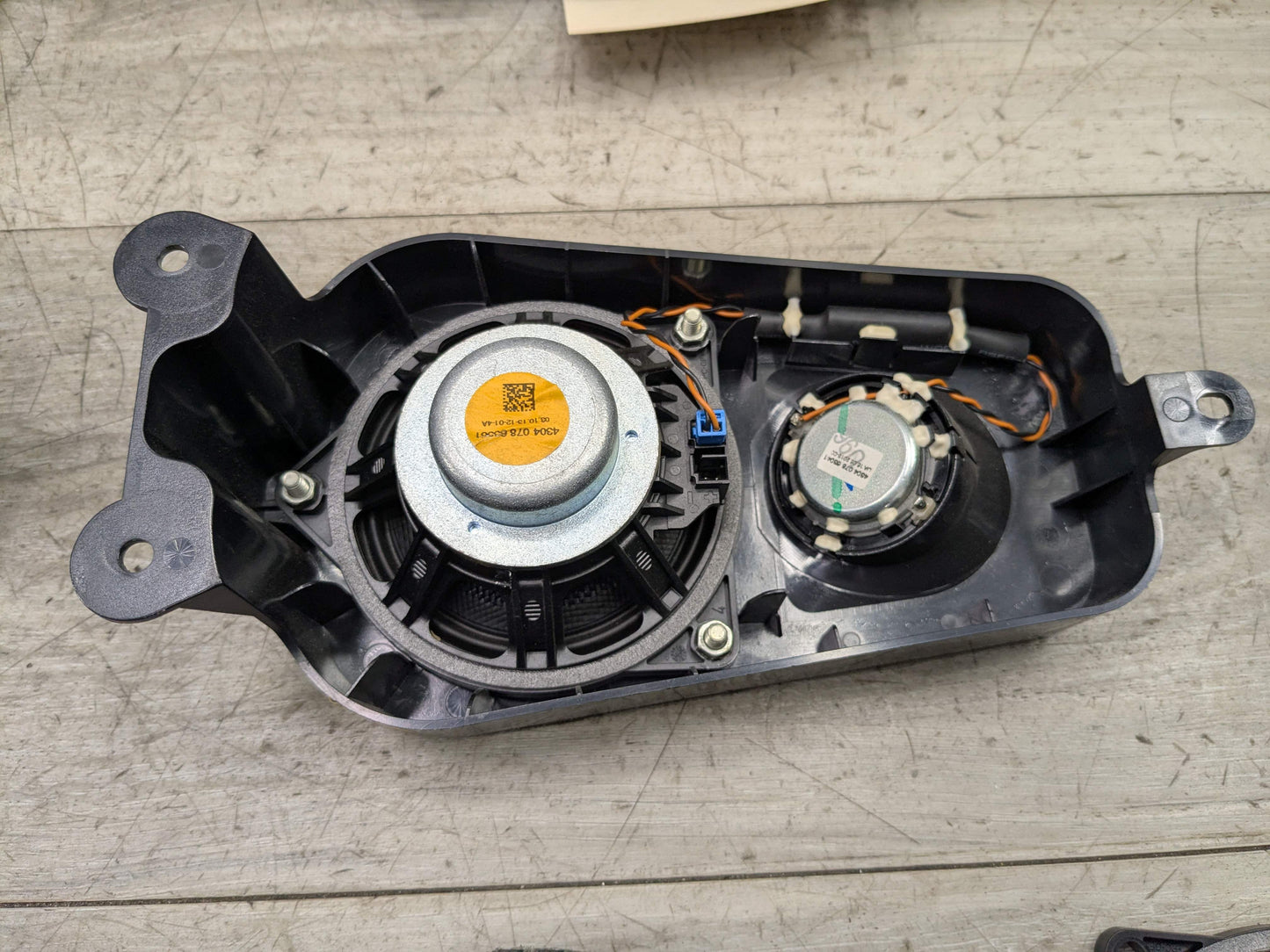 OEM BMW F25 X3 F15 X5 Left Right Sub Subwoofers Top HiFi Audio Speaker SET