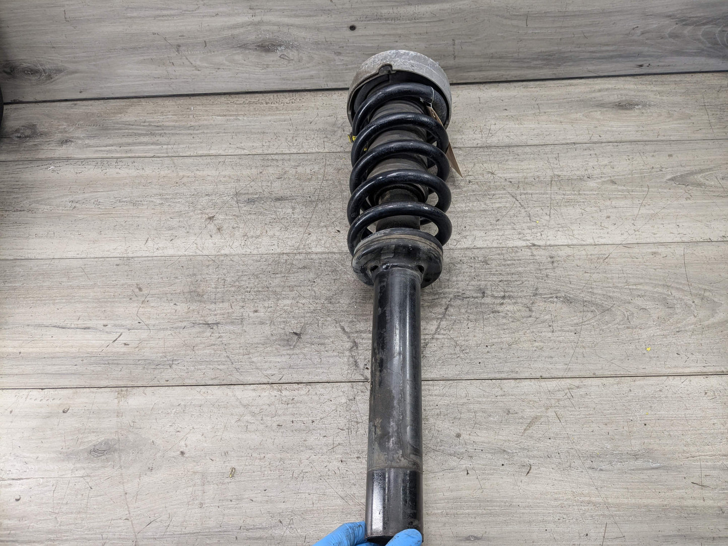 OEM BMW F15 F16 X5 X6 35iX 35dX FRONT Left Driver Strut Shock Absorber Spring