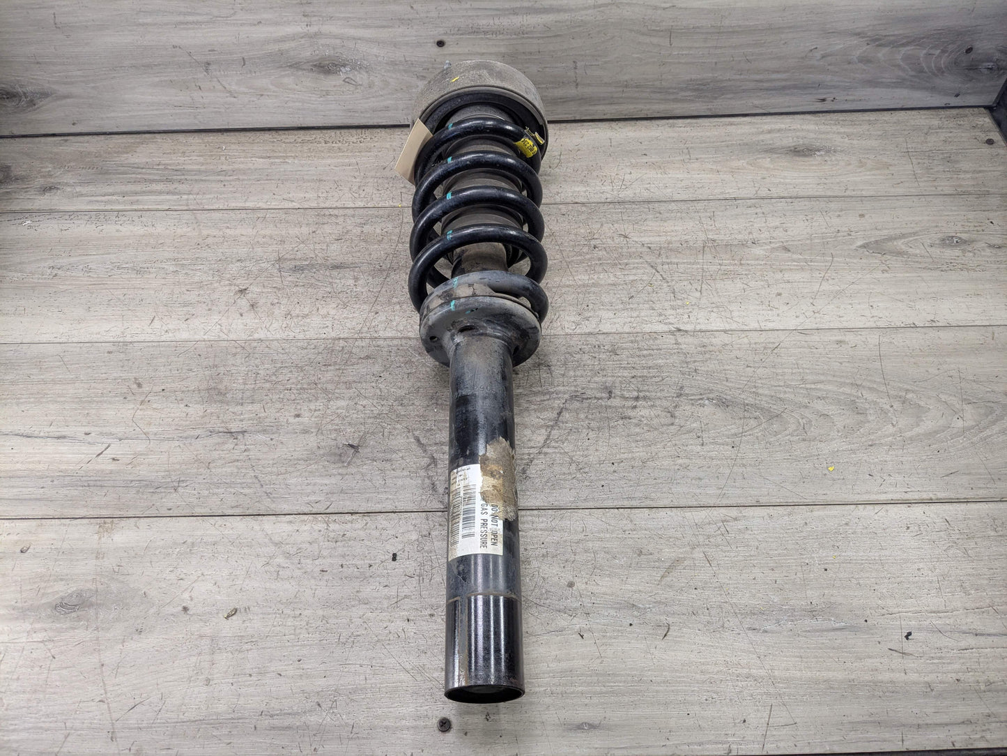 OEM BMW F15 F16 X5 X6 35iX 35dX FRONT Left Driver Strut Shock Absorber Spring