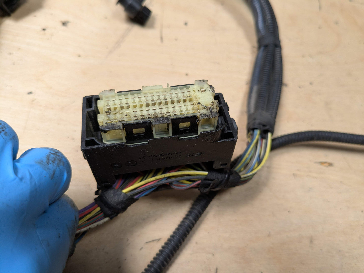 OEM BMW 12-15 F10 M5 528 535 550 Engine Sensoric Module Wiring Harness