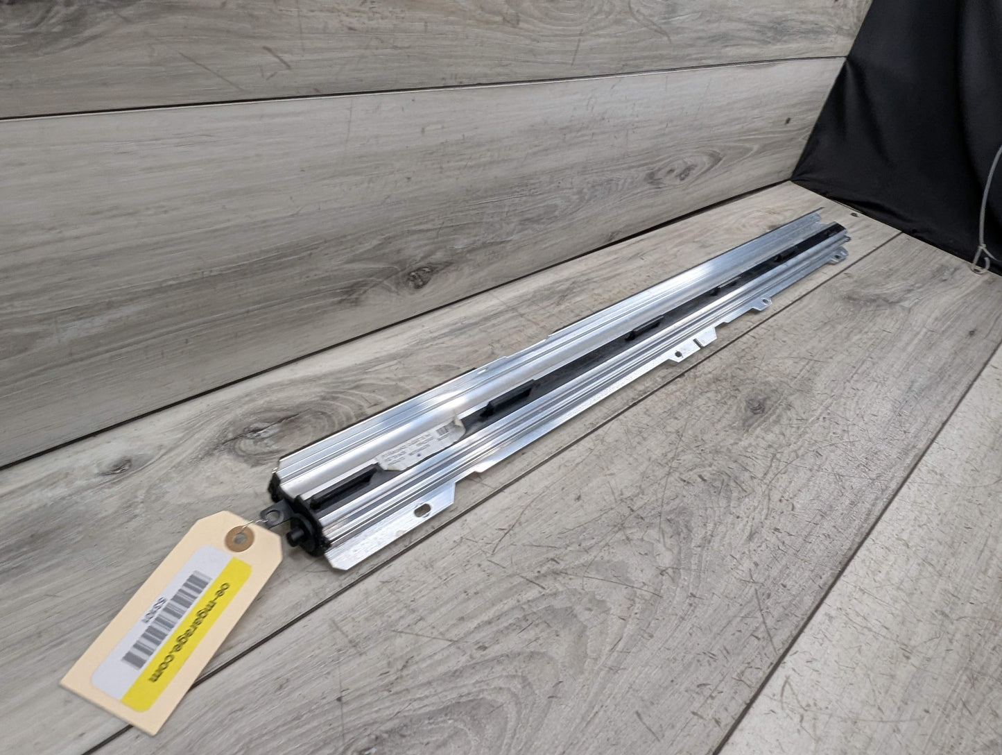 14-18 OEM BMW F15 F85 X5 X5M Rear RIGHT Passenger Door Window Sunshade Blind