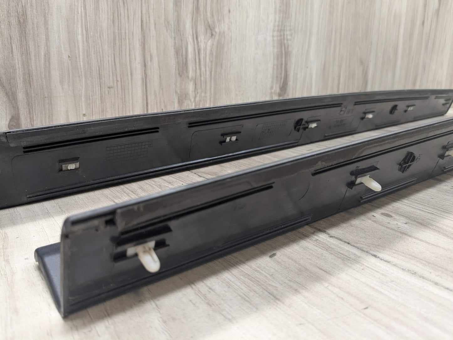 96-02 OEM BMW E36 Z3 Roadster Left Right Side Door Sill Entrance Scuff Trim SET