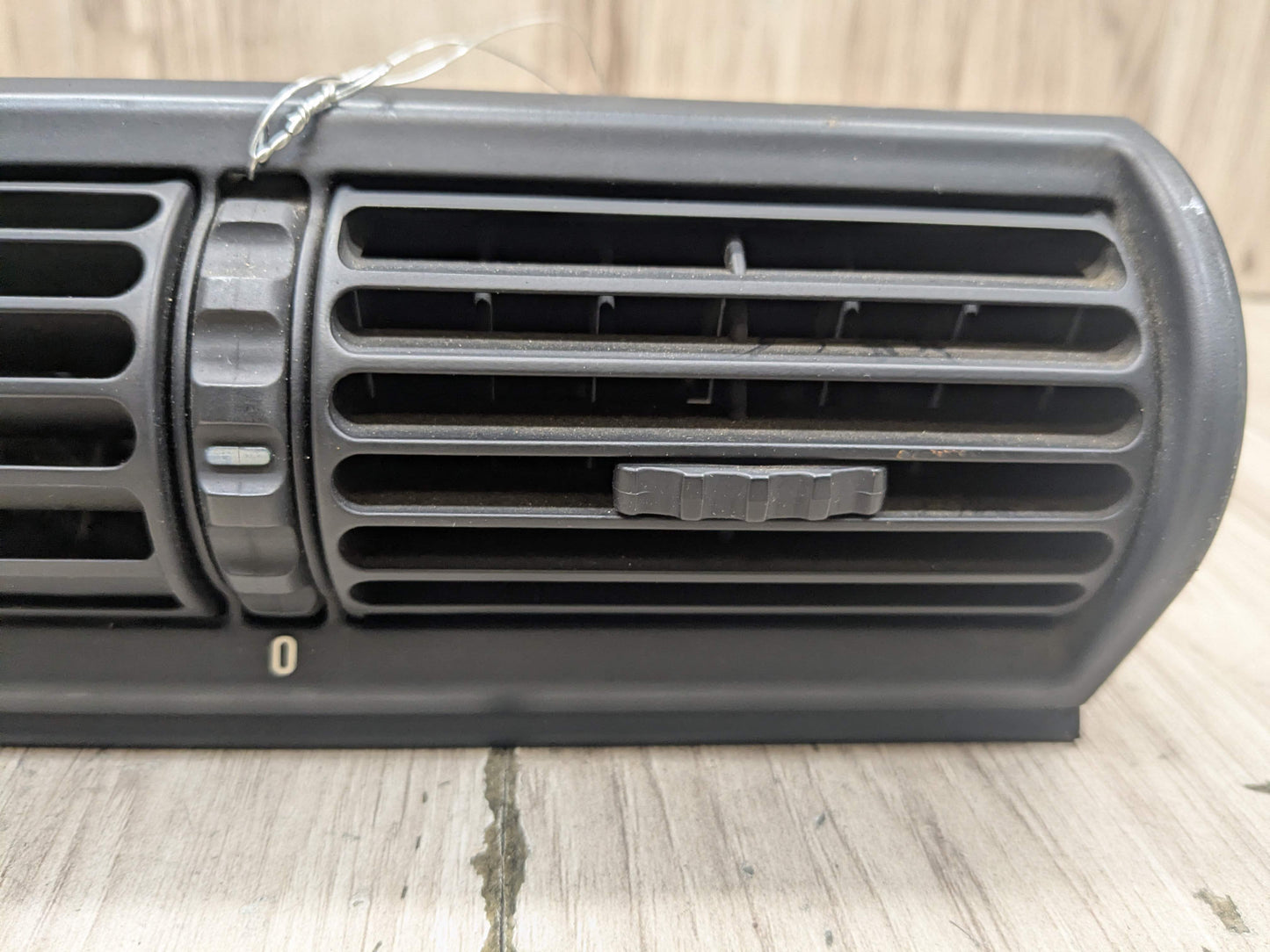 96-02 OEM BMW E36 Z3 Center Dash Dasboard Dual Air Vent Grille Black