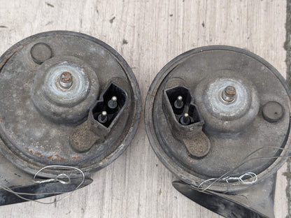 96-02 OEM BMW E36 Z3 Horn High Low Tone Pitch Signal PAIR