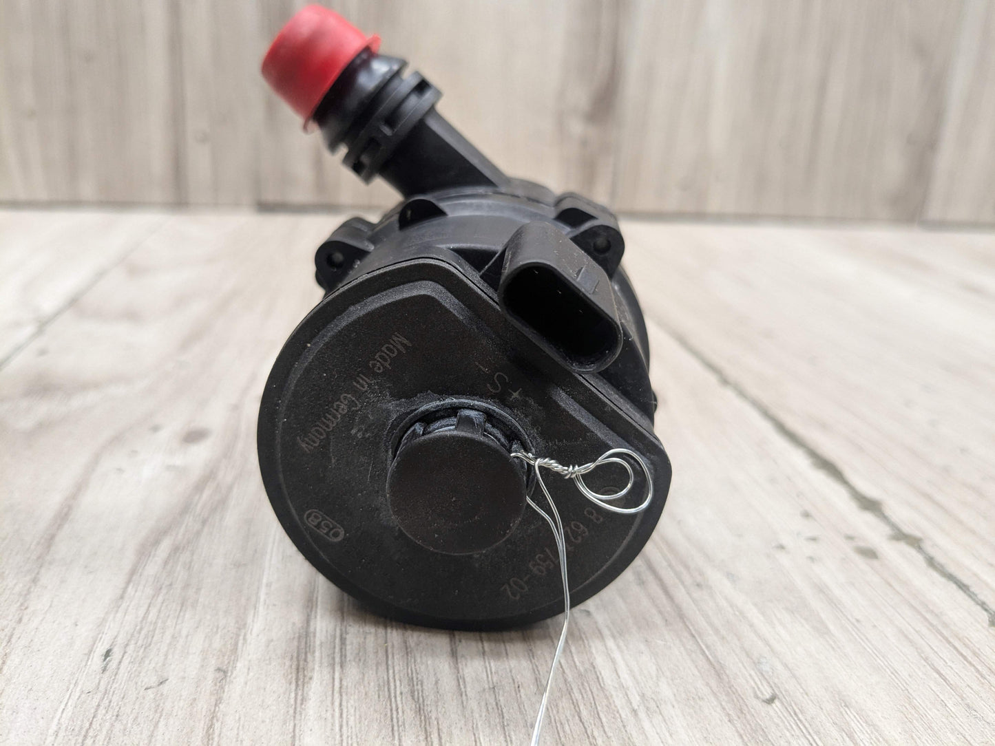 16-19 OEM BMW G11 G12 G30 M550 750 M760 Auxiliary Electric Coolant Water Pump