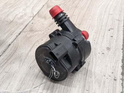 16-19 OEM BMW G11 G12 G30 M550 750 M760 Auxiliary Electric Coolant Water Pump